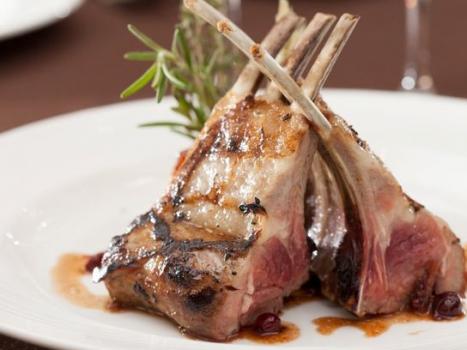 Juicy lamb: what are the benefits and harms?